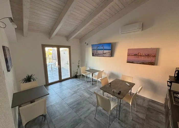 Lo Scrigno 3* Cabras